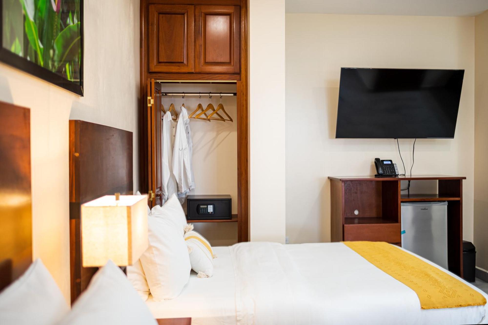 סן איגנאסיו The West House Boutique Hotel מראה חיצוני תמונה
